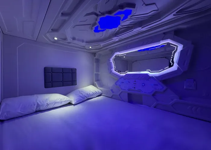 Hostel Space Capsule